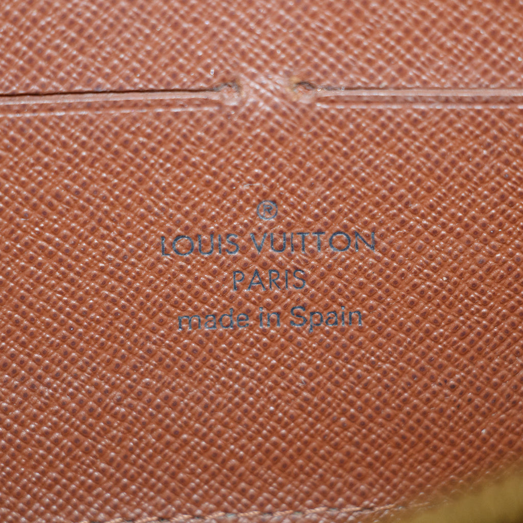 Louis Vuittion Monogram Canvas Zippy Wallet #5158