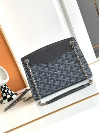 Goyard Chain Shoulder Bag