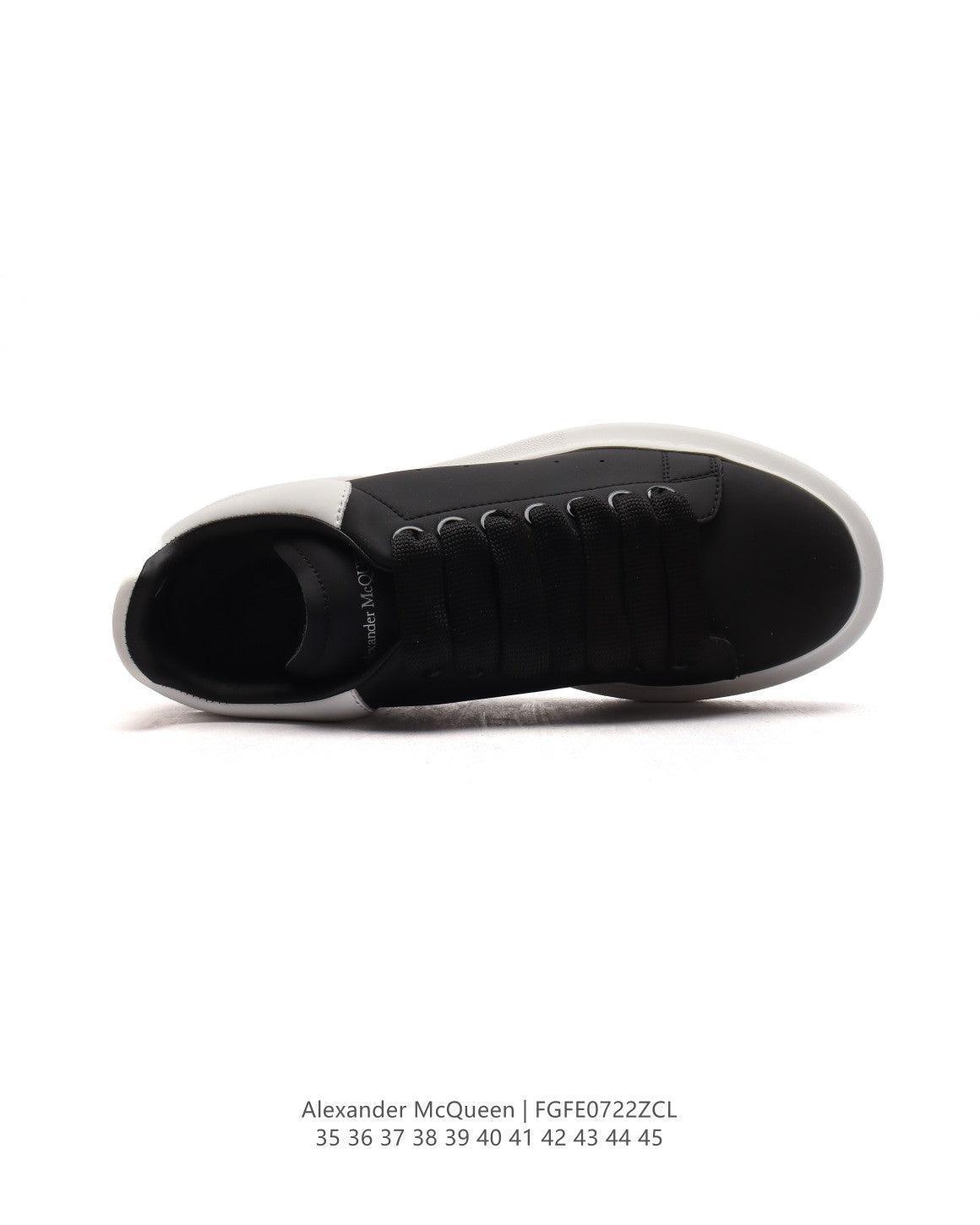 Alexander McQueen Sneakers 'Black/White'