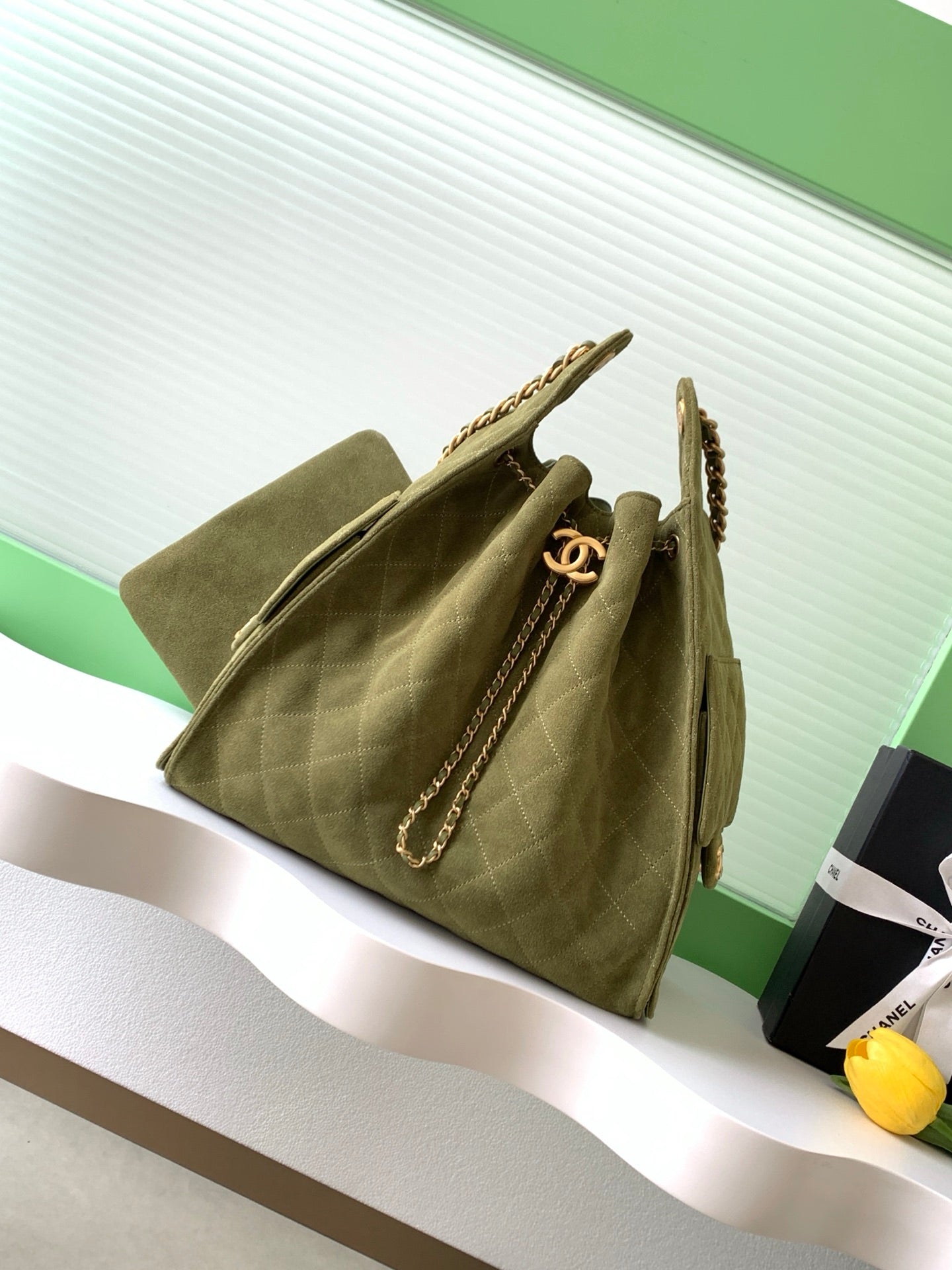 Chanel Bag with frosted Leather