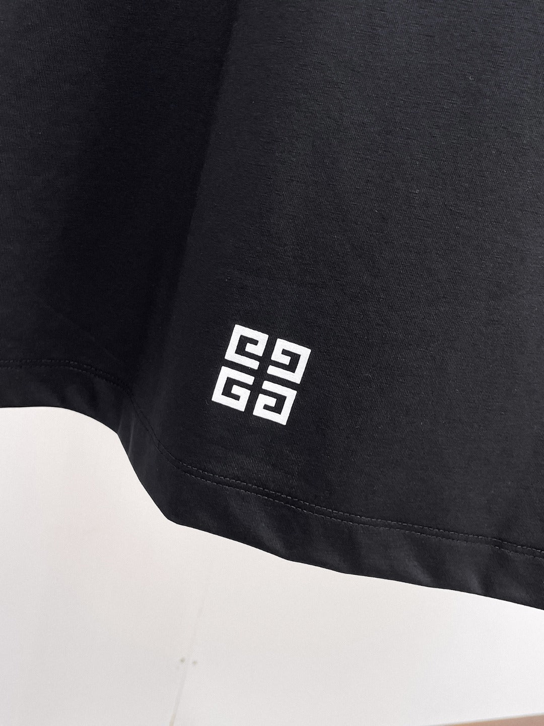 Givenchy T-Shirt