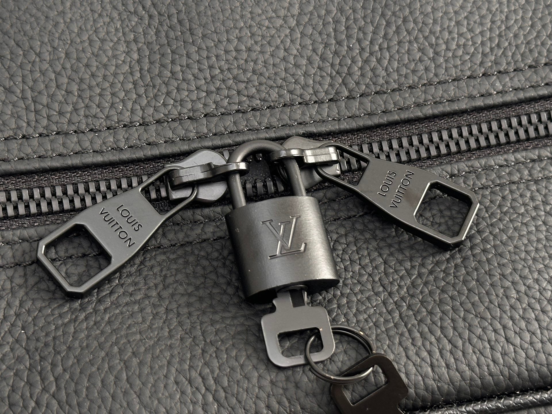 LV 45 Tote Travel Bag
