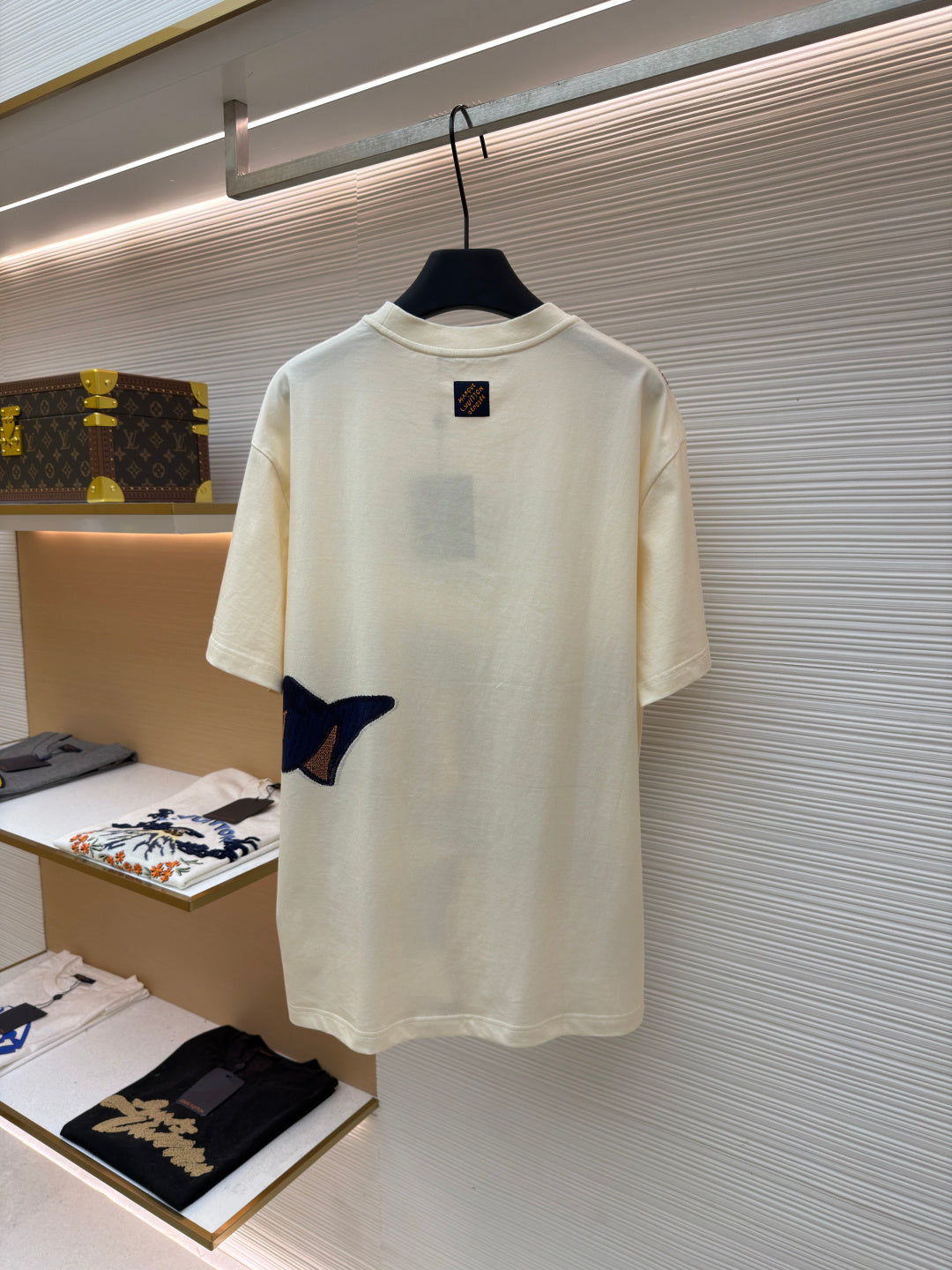 LV T-Shirt