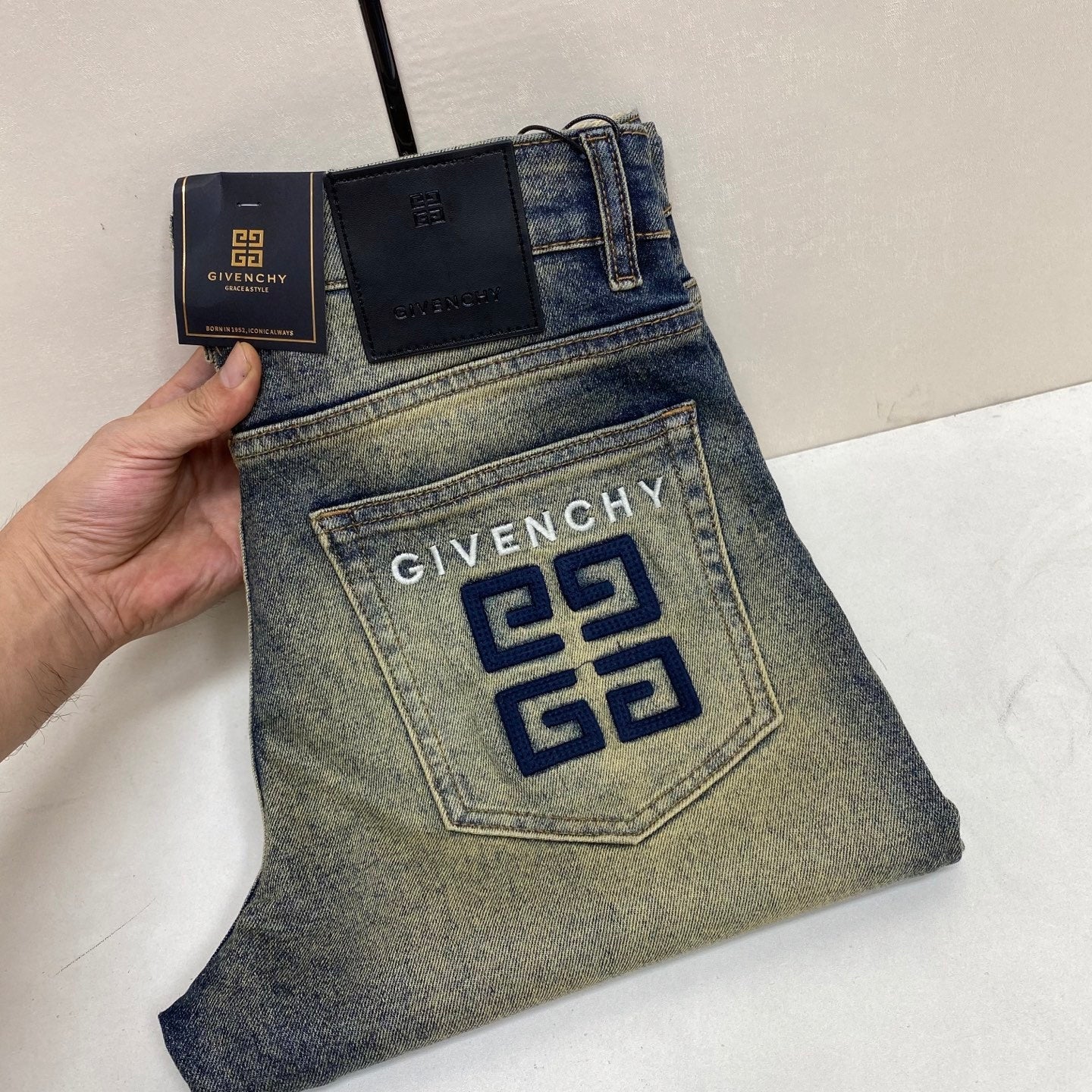 Givenchy fitted Jeans
