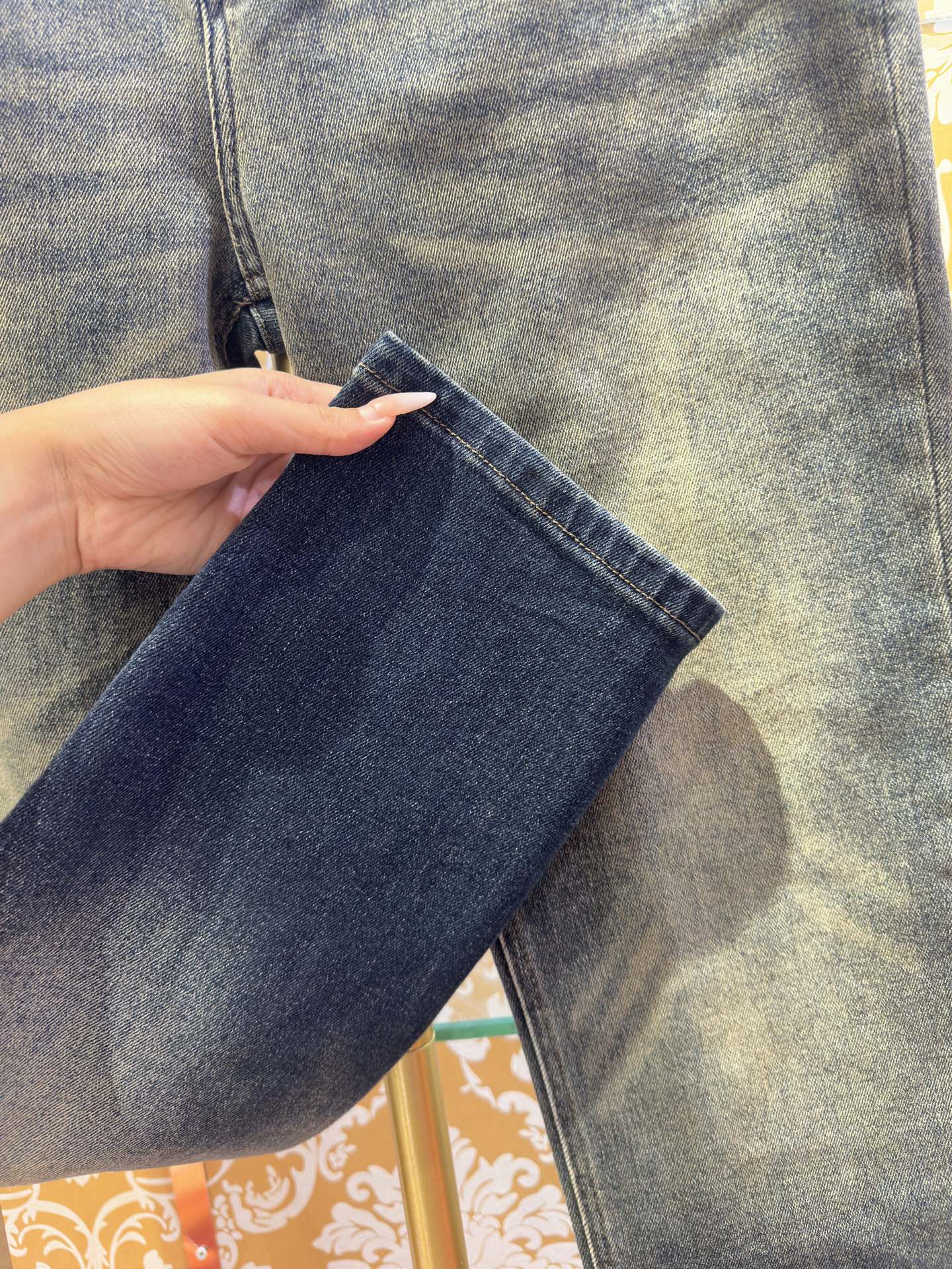 Gucci Fitted Jeans