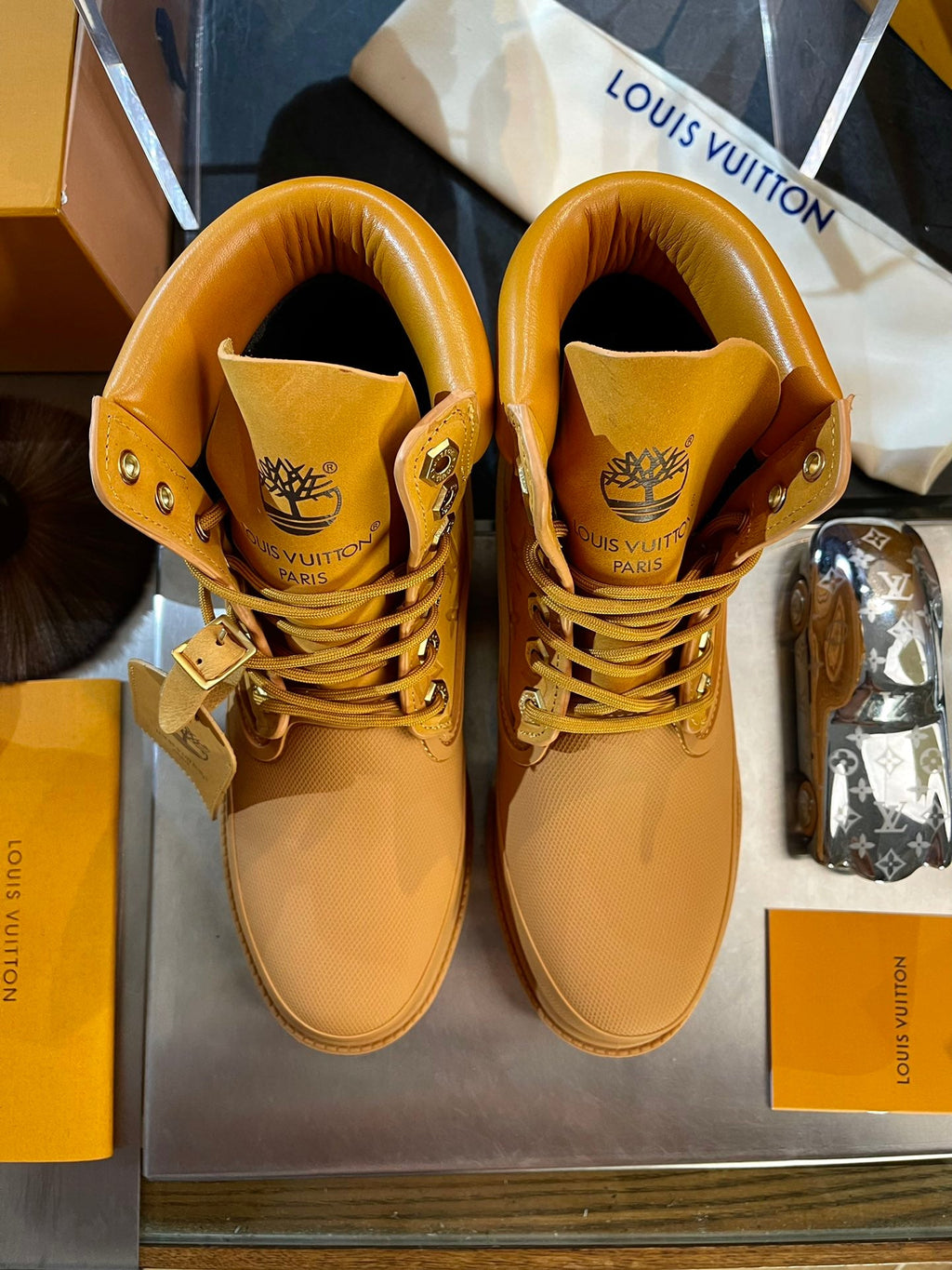 Louis Vuitton × Timberland 6" ankle boot olive green -US(LV) size 10
