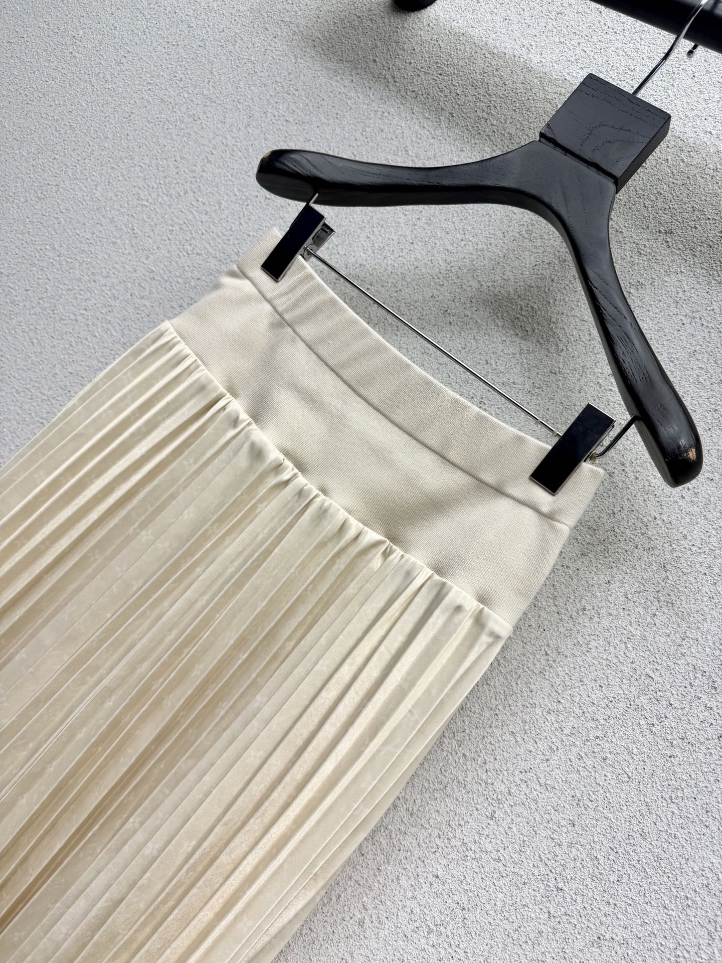 LV Monogram Pleated Skirt - Women's