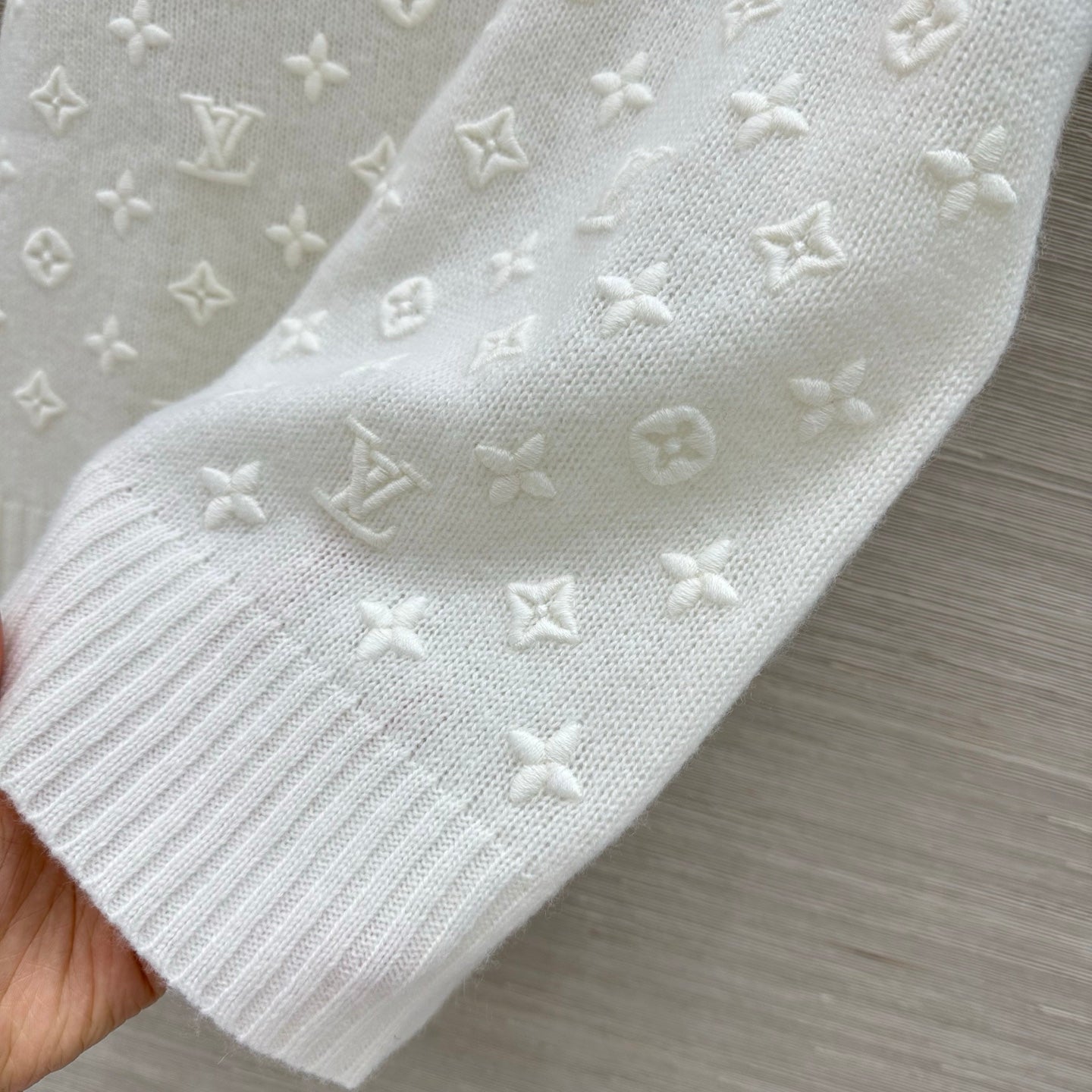 LV 3D MONOGRAM embroidered knit short-sleeved Shirt