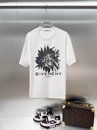 Givenchy T-Shirt