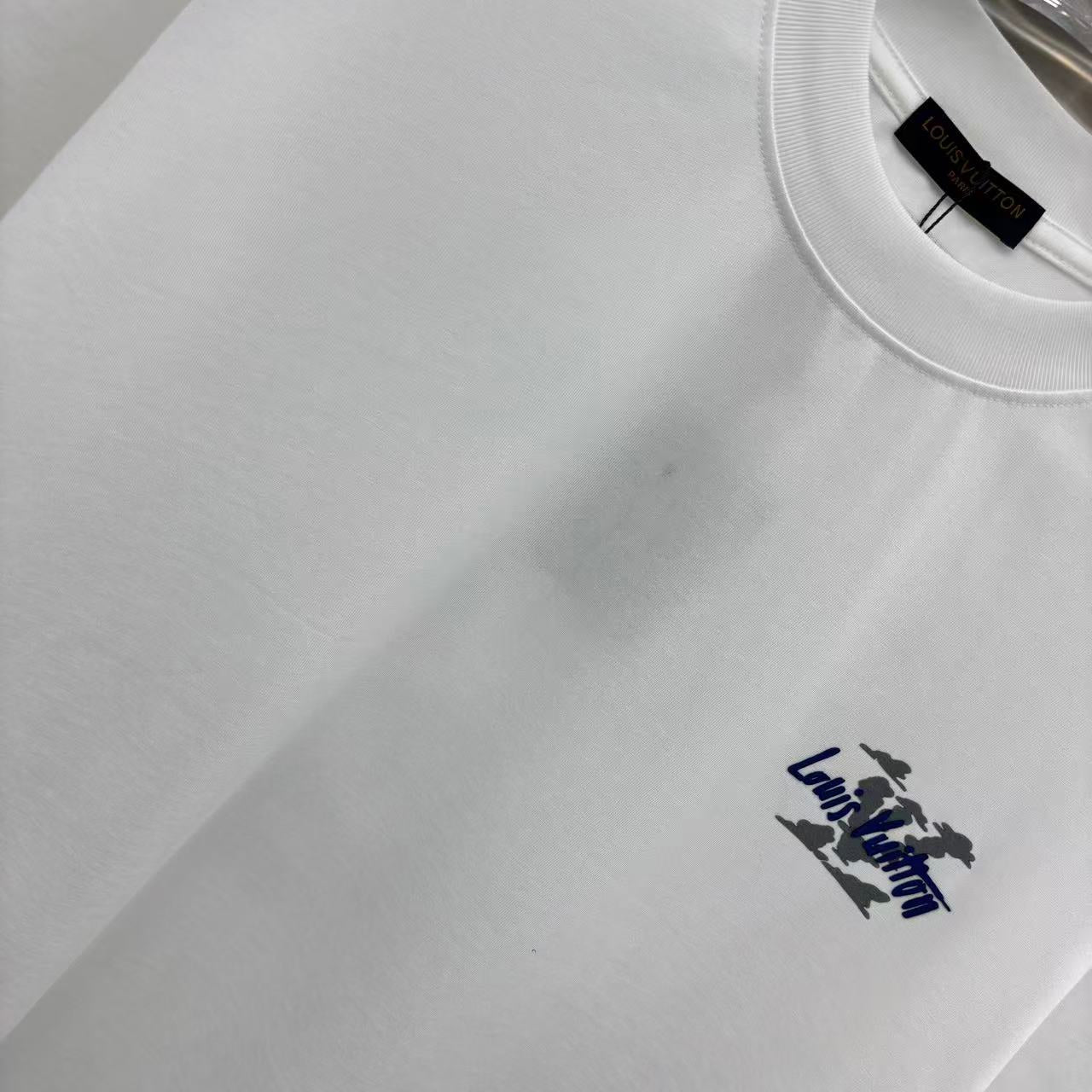 LV Short Sleeve T-Shirt