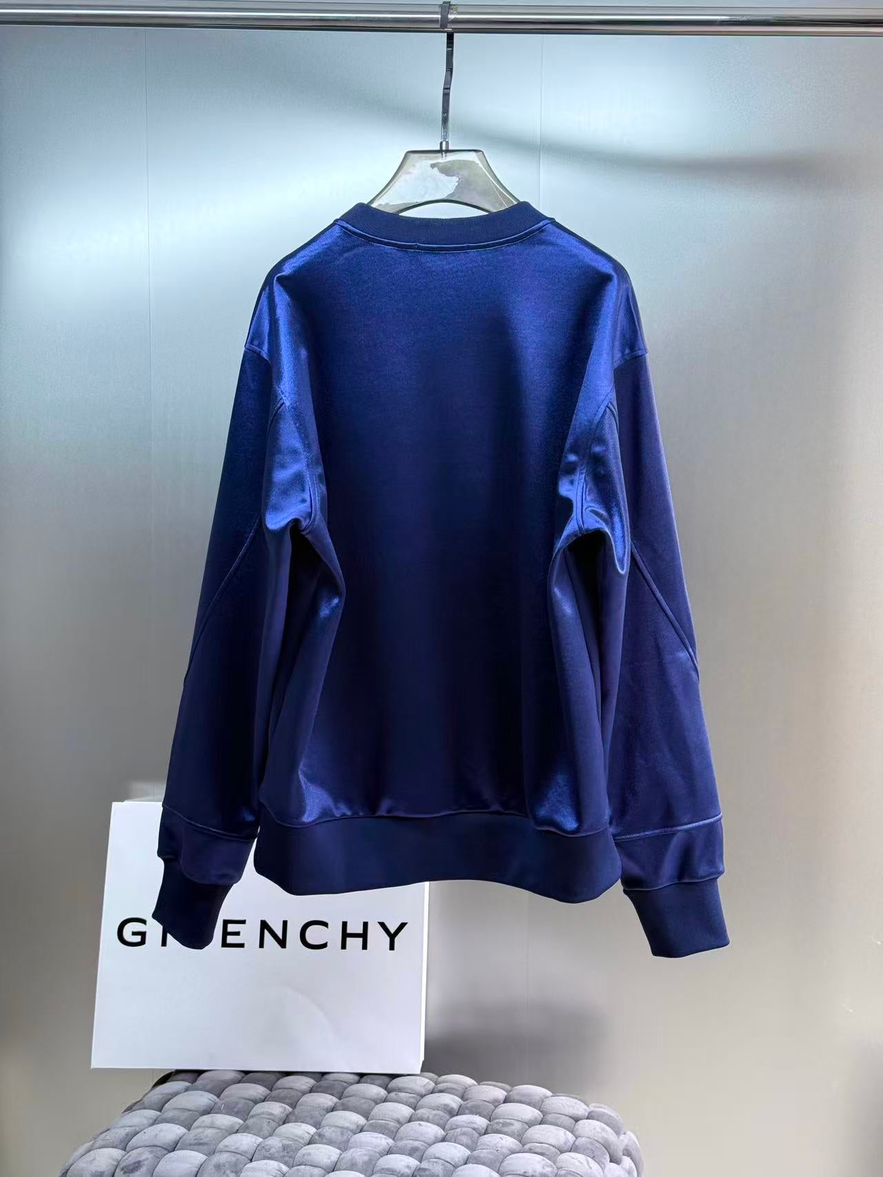 Givenchy Sweatshirt