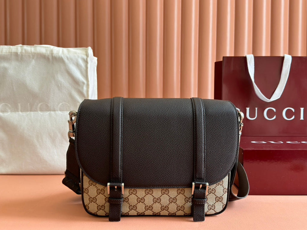 Gucci shoulder Bag