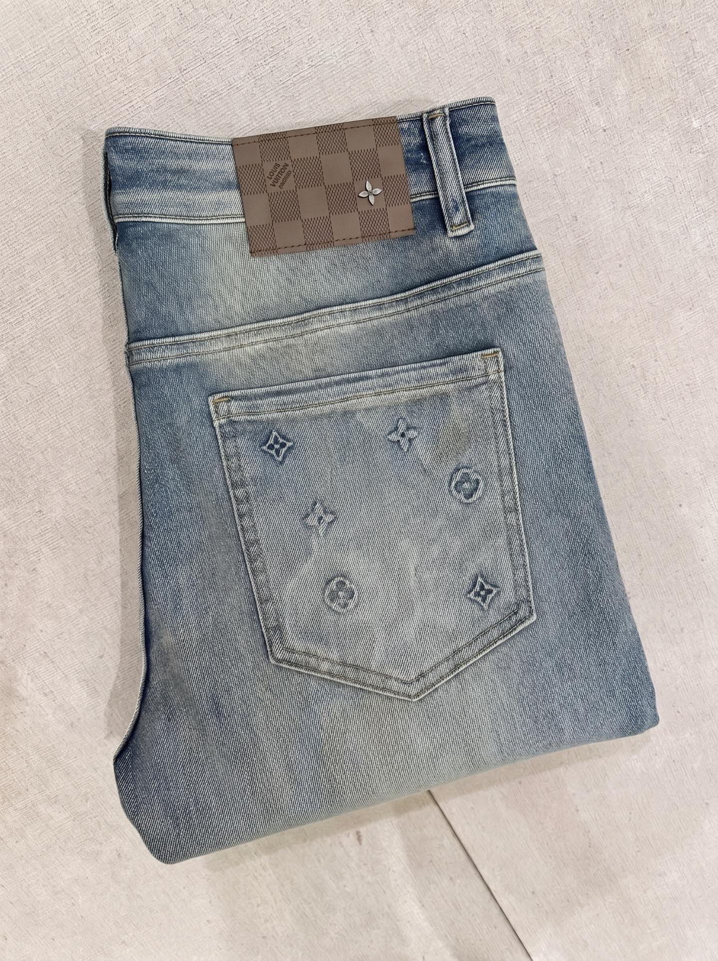 LV Casual Jeans