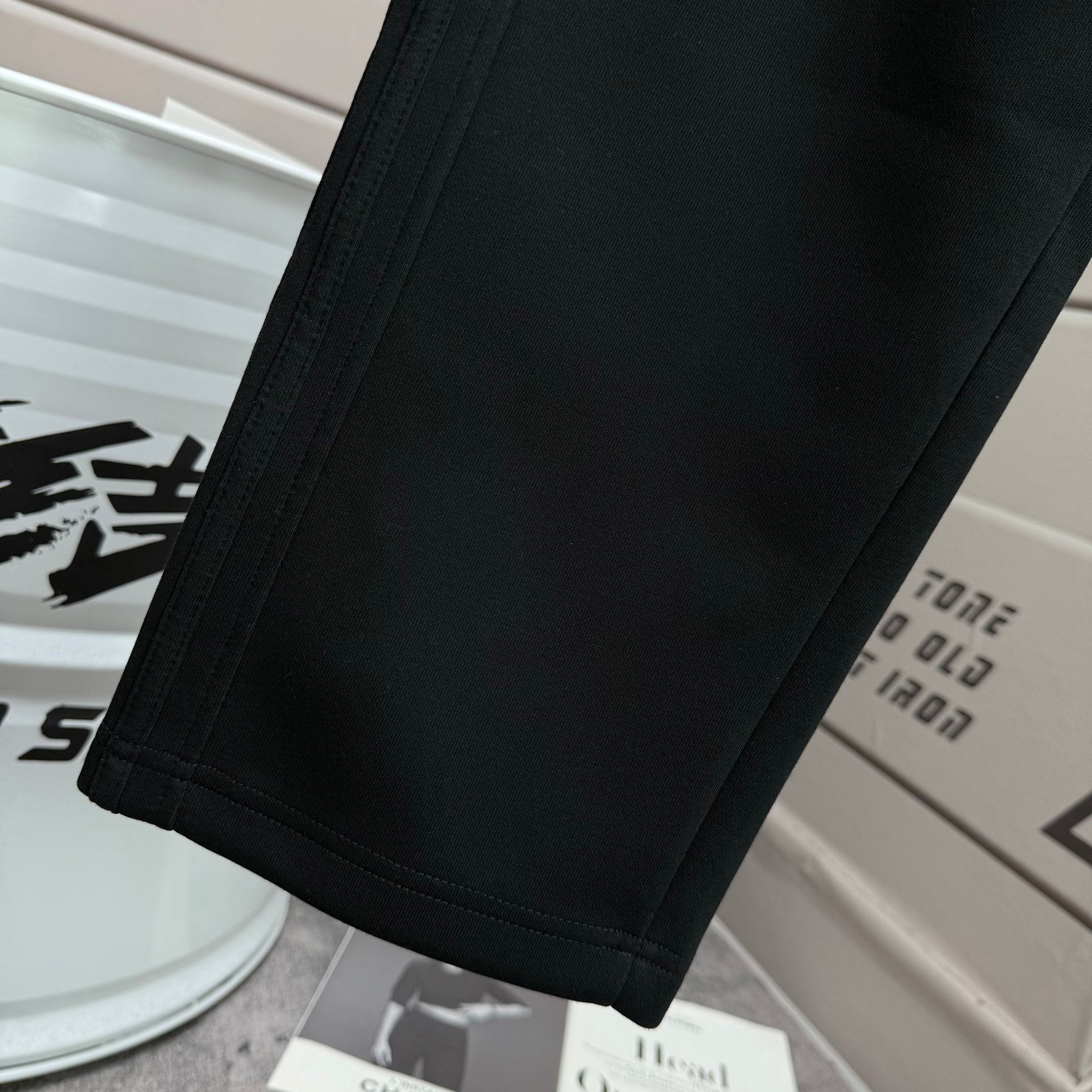 Alo Embroidered Joggers