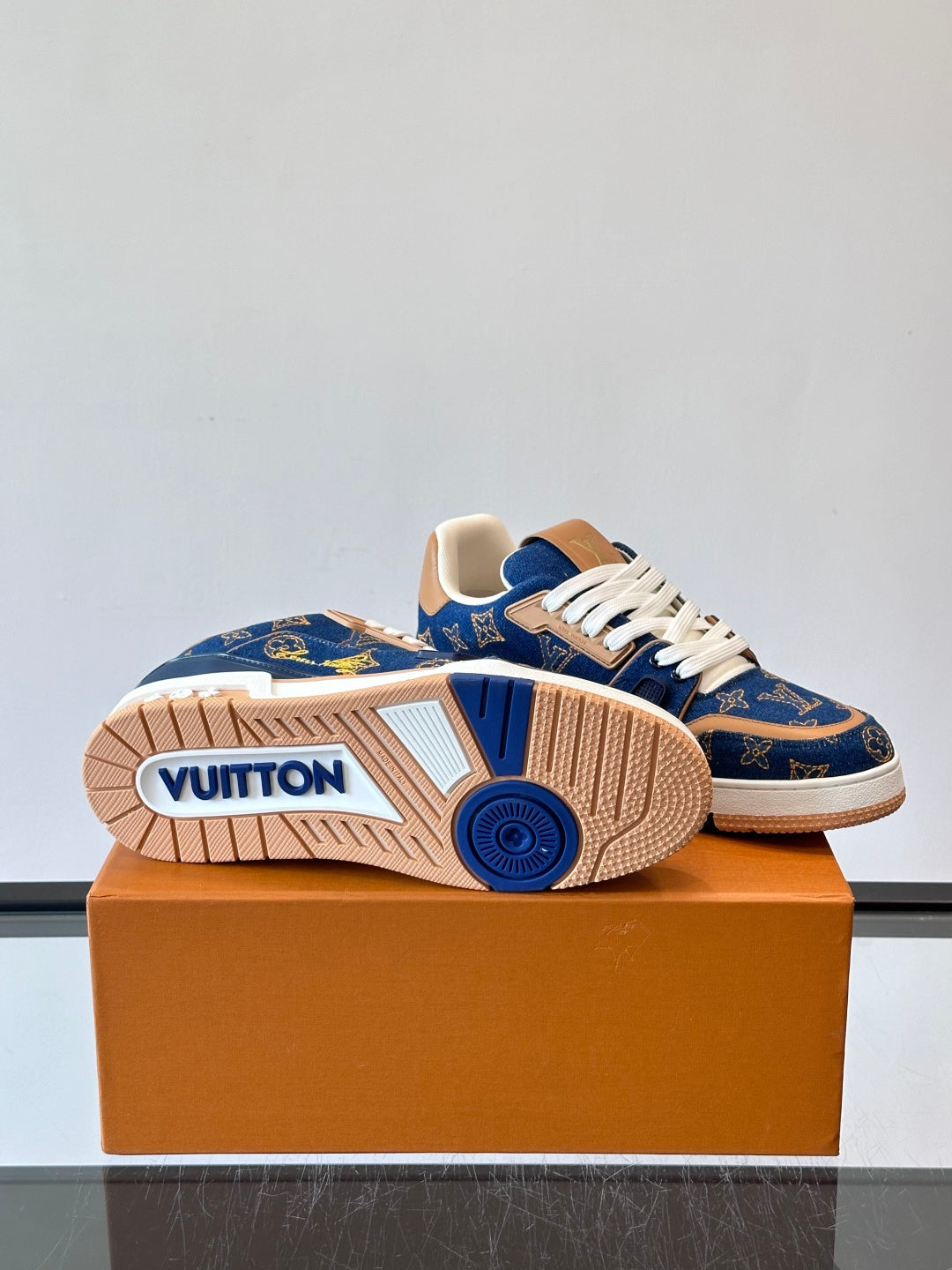 LV Trainers shoes