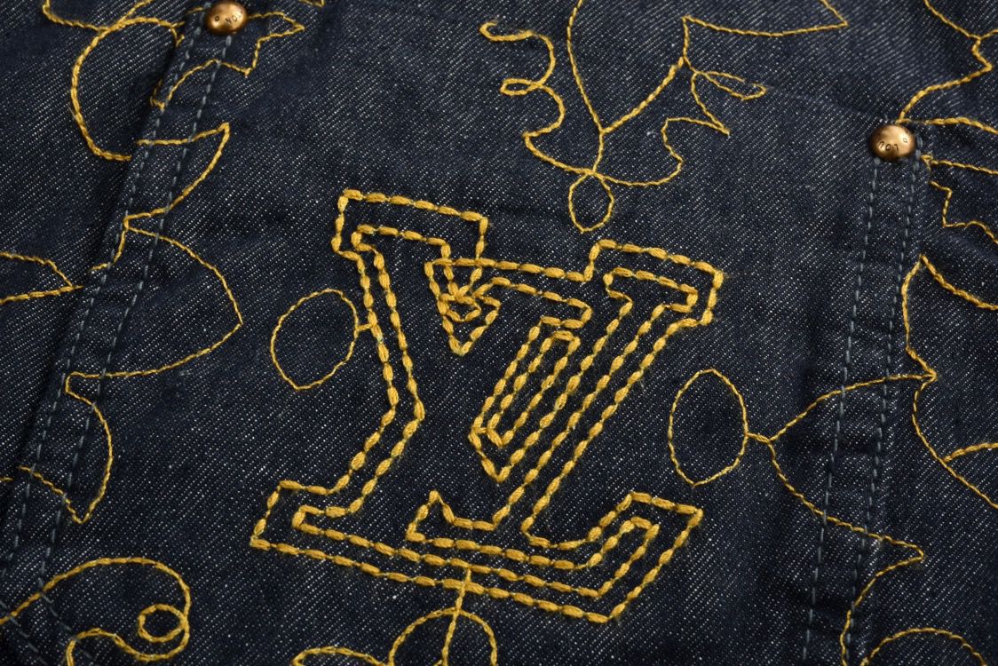 LOUIS VUITTON Black and Gold Embroidered Collar Denim Jacket