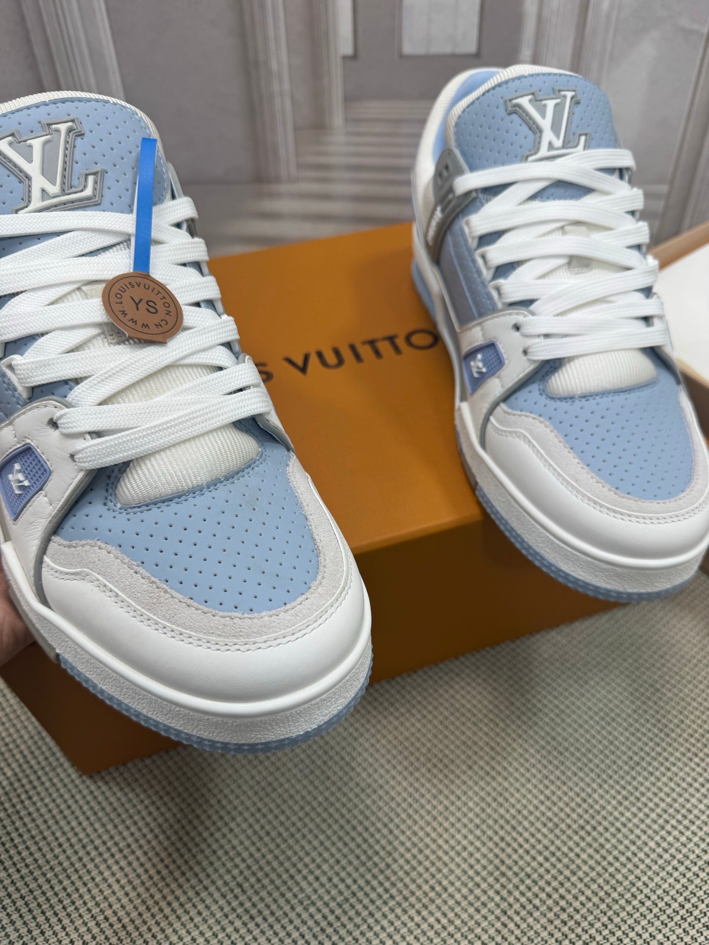LV Trainers