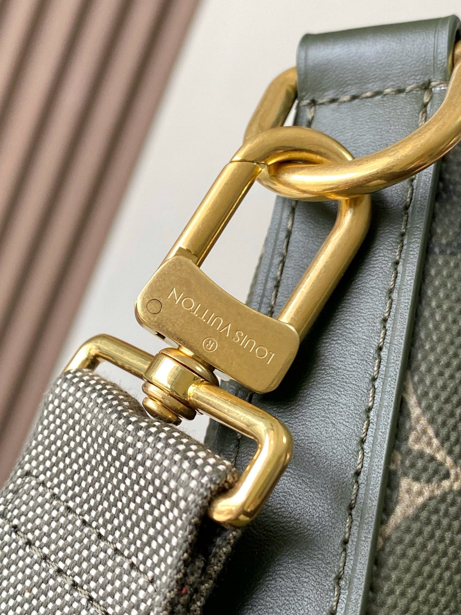 LV Vagabond Hobo Handbag