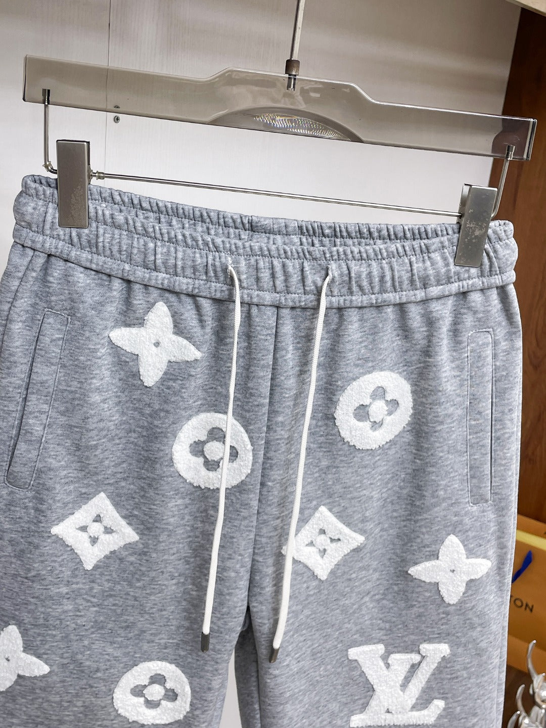 LV Terry Cloth Embroidered  Cloud shorts
