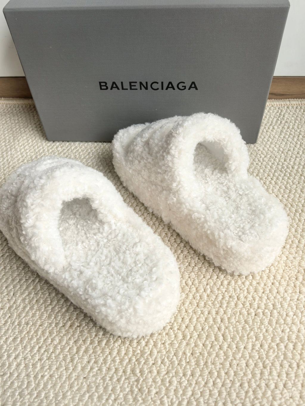 Balenciaga Slippers