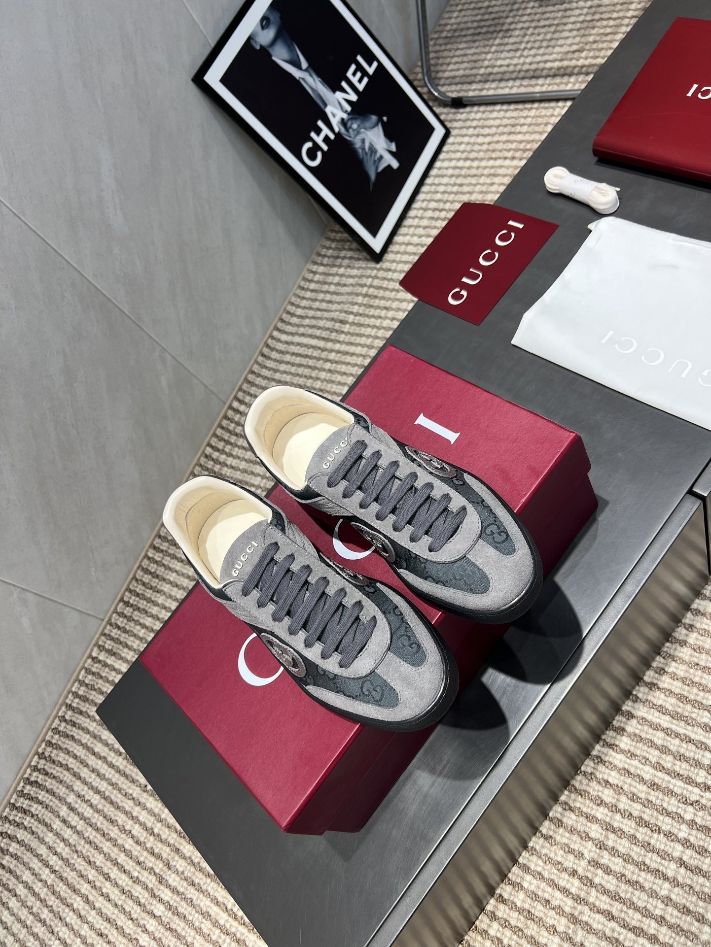 Gucci Distressed Causal shoes