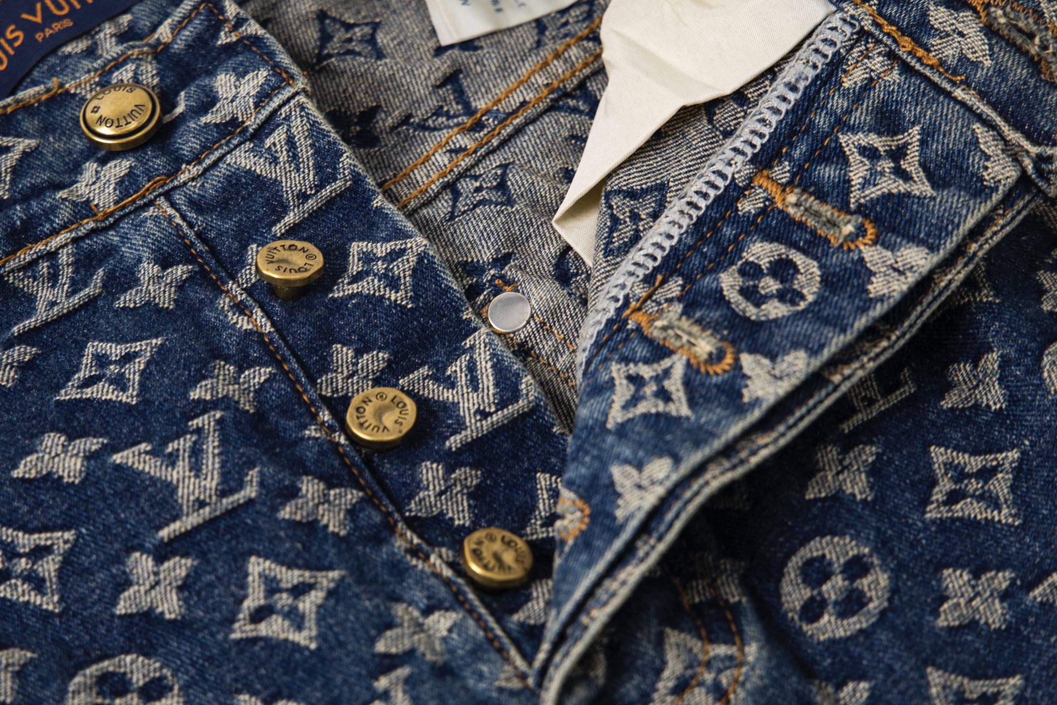 LV Jeans