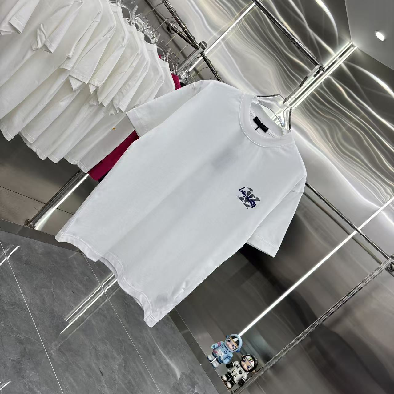 LV Short Sleeve T-Shirt