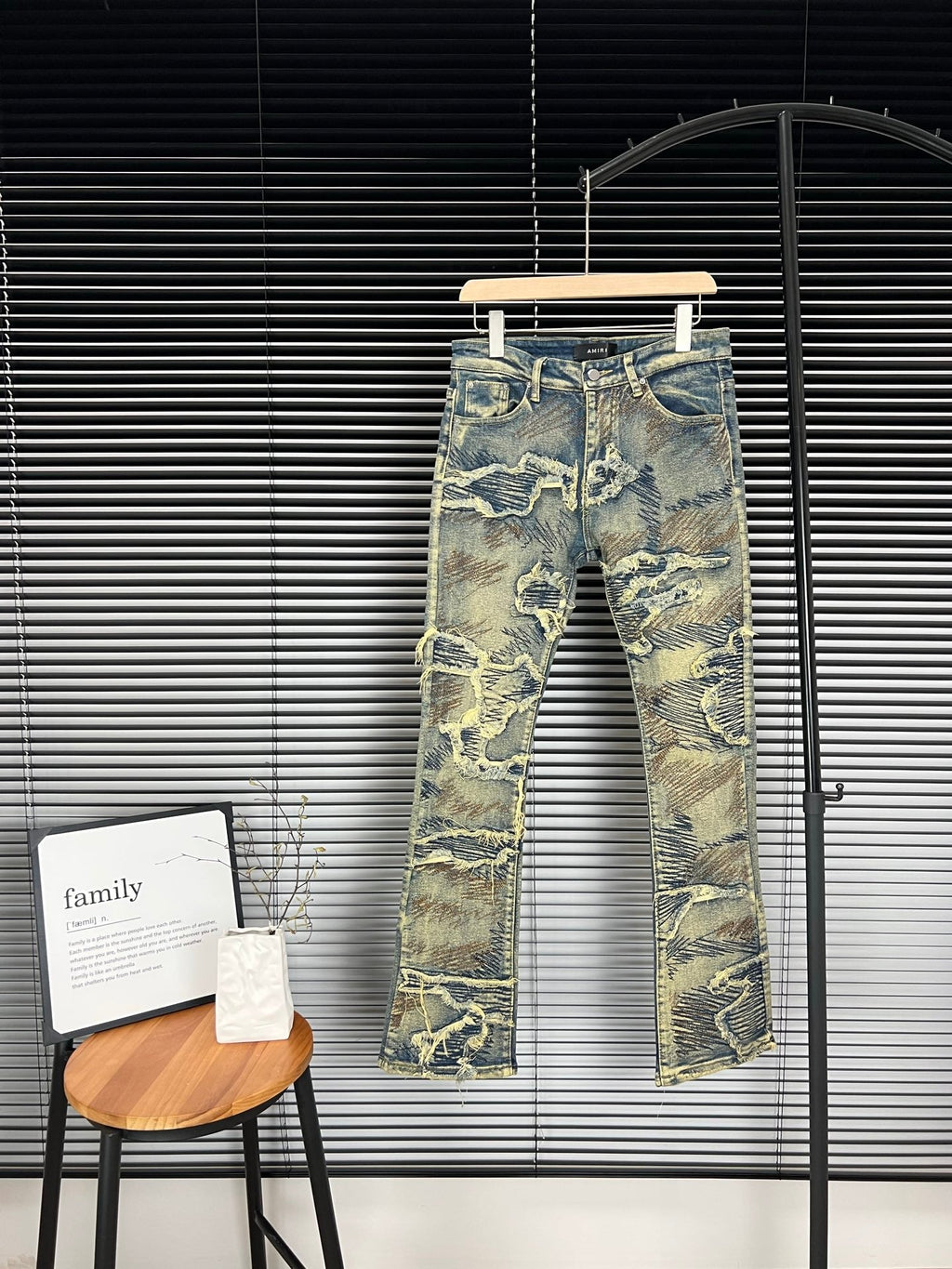 Amiri Embroidered Stretchy Slim Fit Flared Jeans