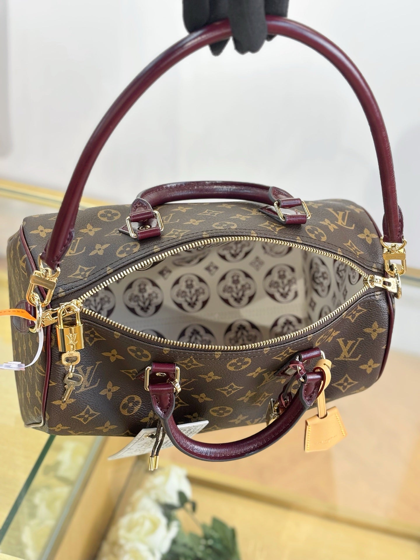 LV Speedy 30