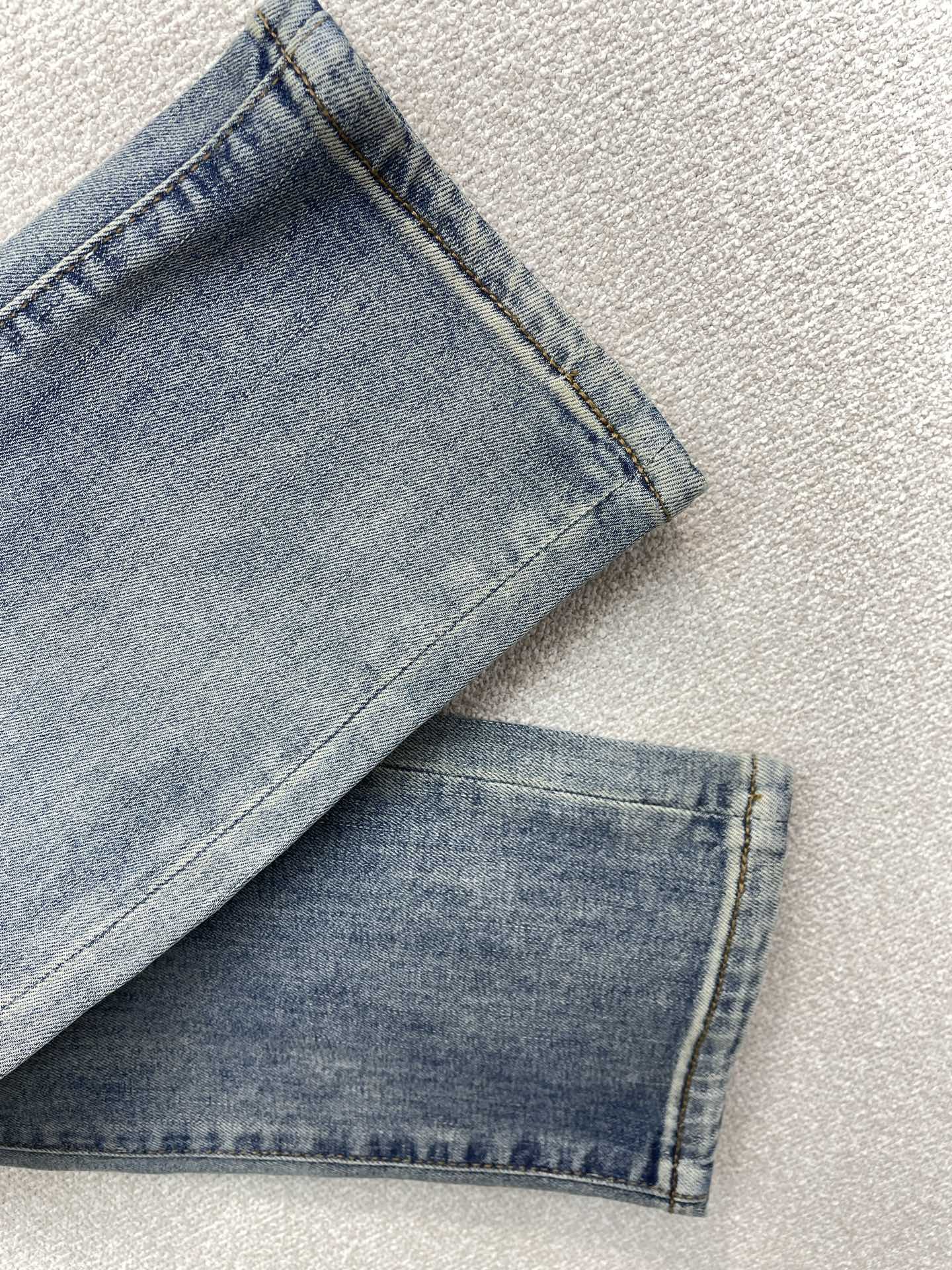 Gucci Latest Casual Jeans