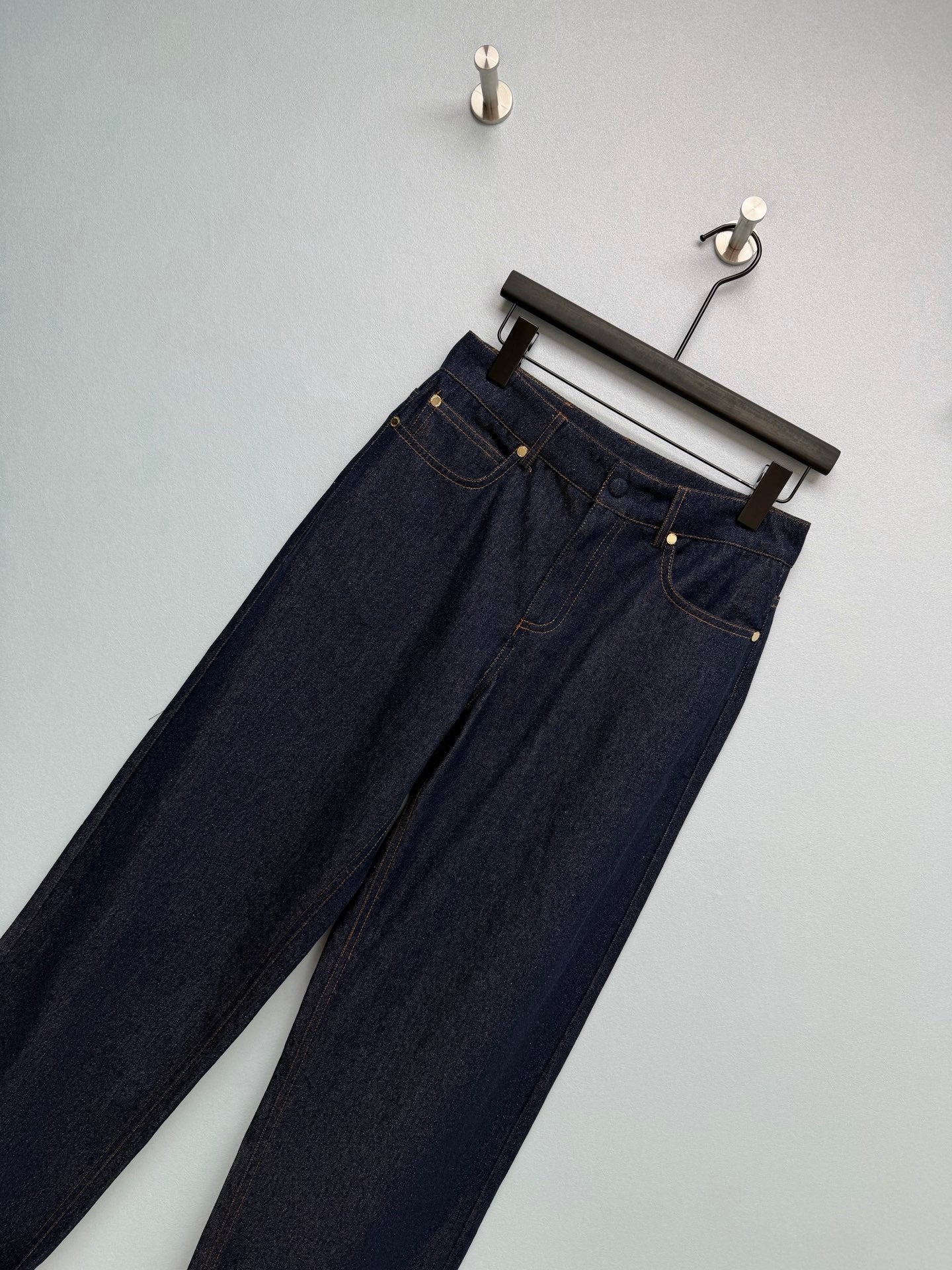 Women Fendi High Waisted Straight-Leg Jeans