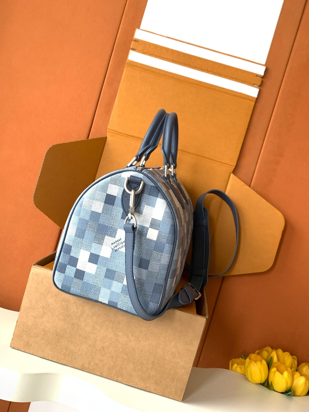LV 30 Handbag