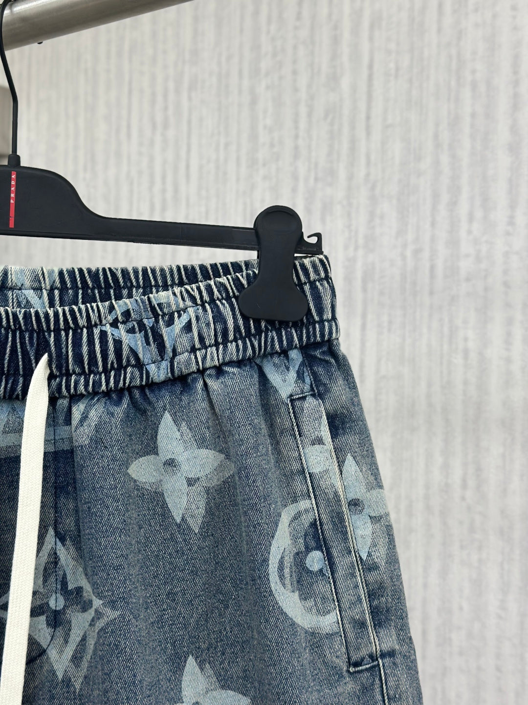 LV Causal Shorts