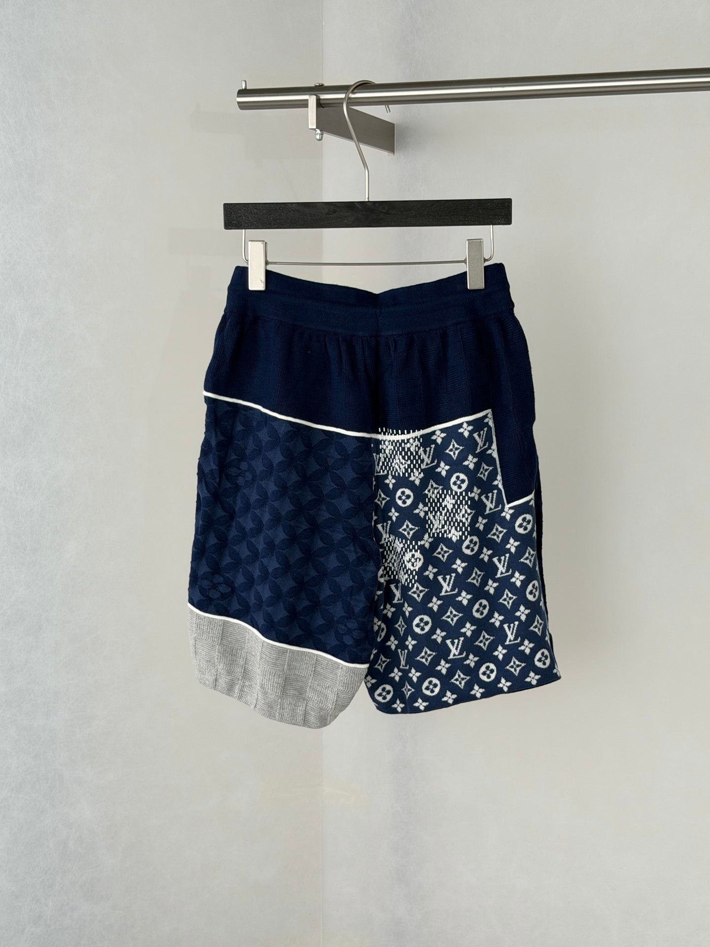 LV Set