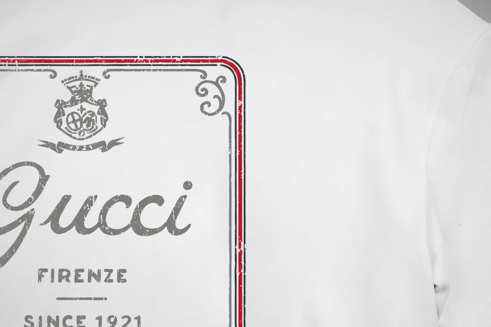 Gucci T-Shirt