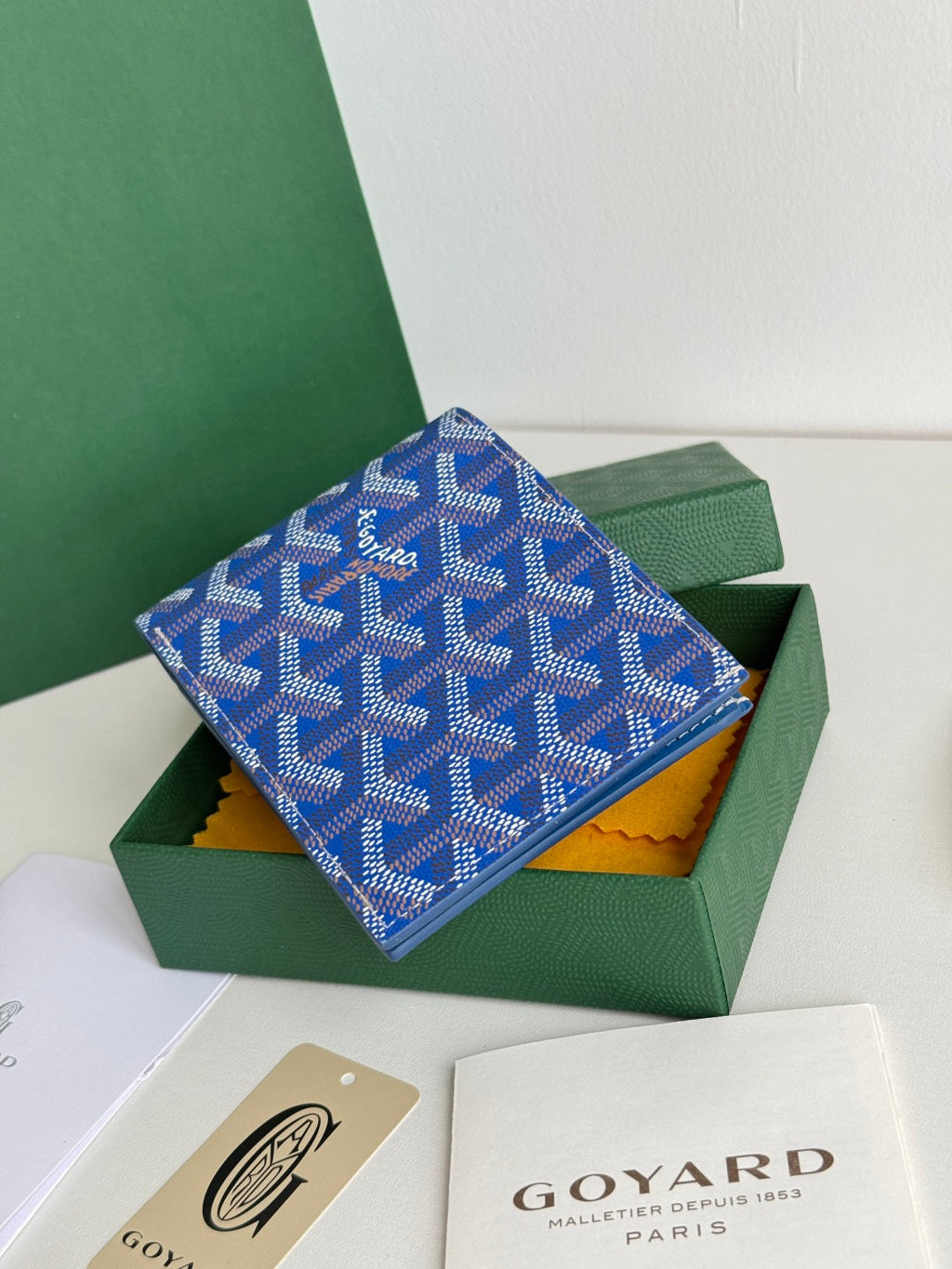 Goyard 8-Slot Wallet