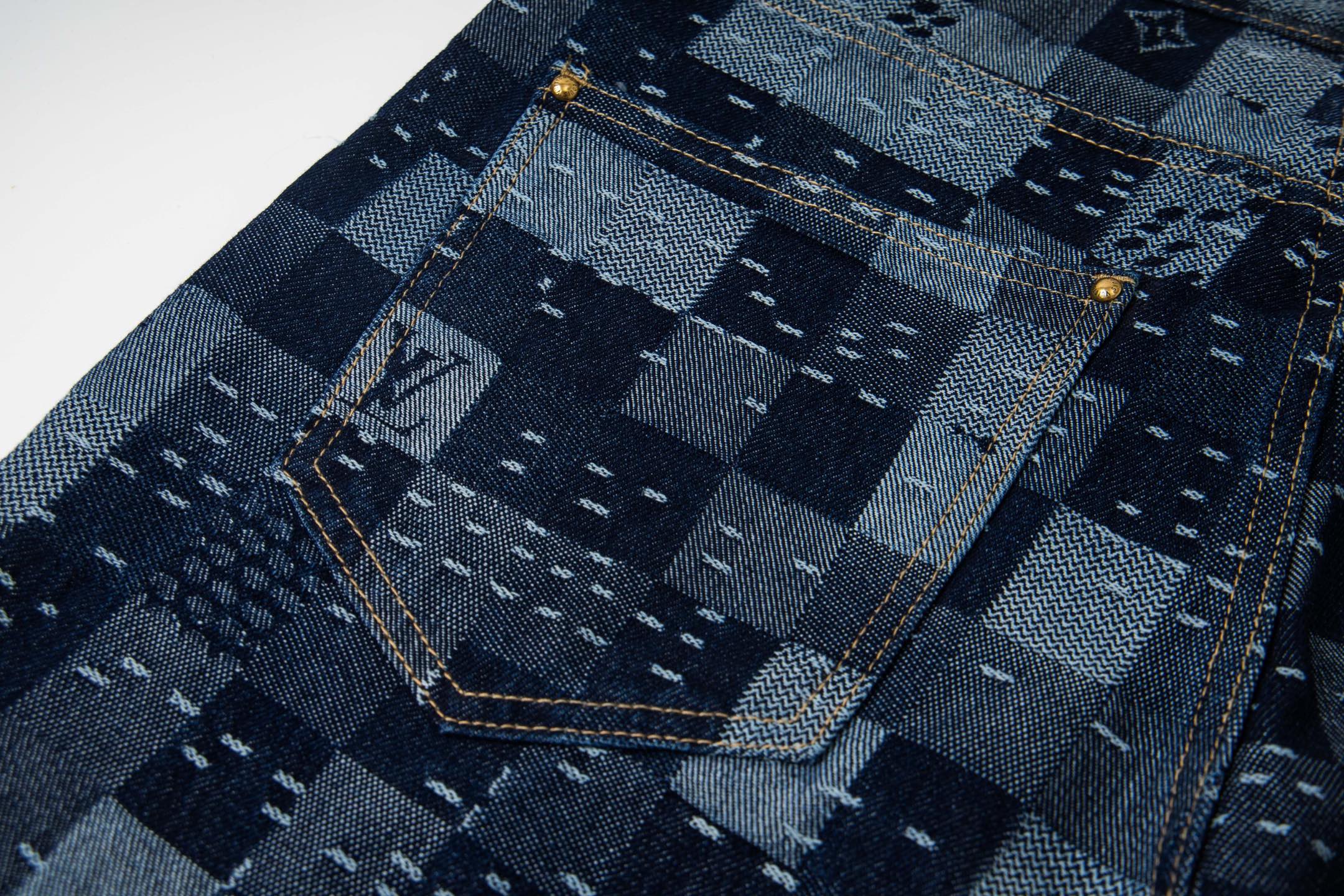 LV Skateboard Damier Jeans