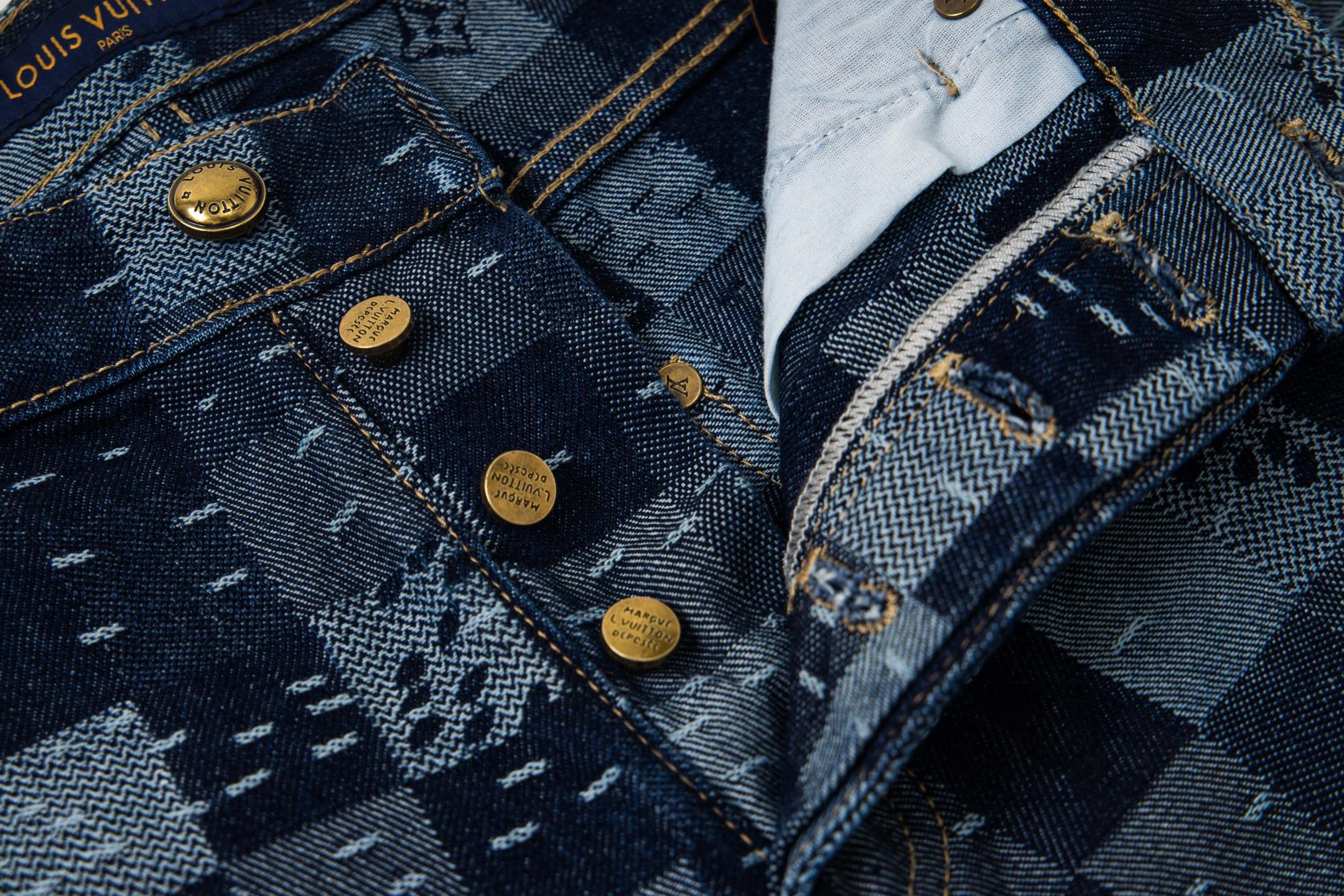 LV Skateboard Damier Jeans