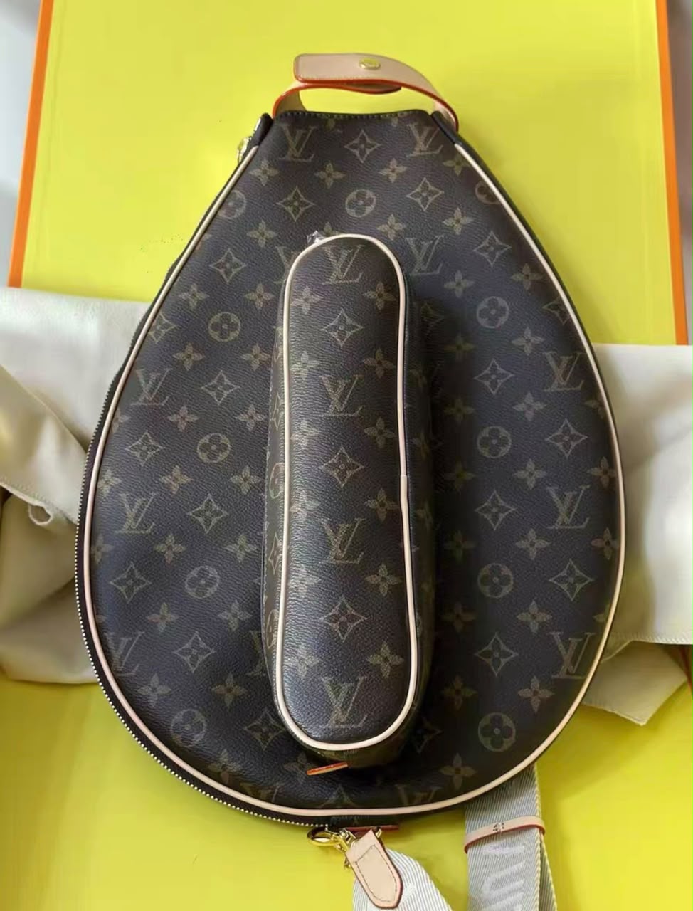 LV Suzanne Racket Pouch Monogram