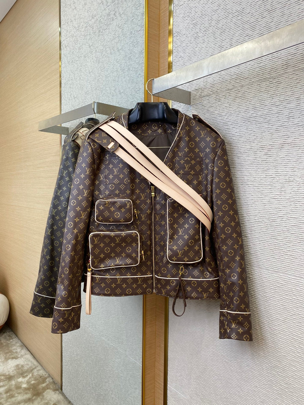 LV detachable Strap Genuine Leather Jacket