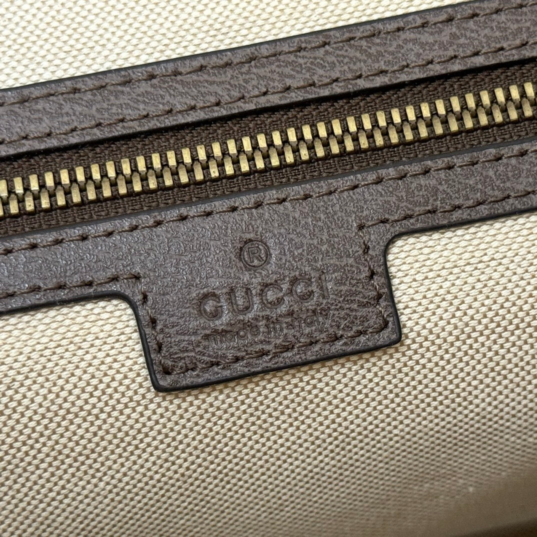 Gucci Shoulder Bag