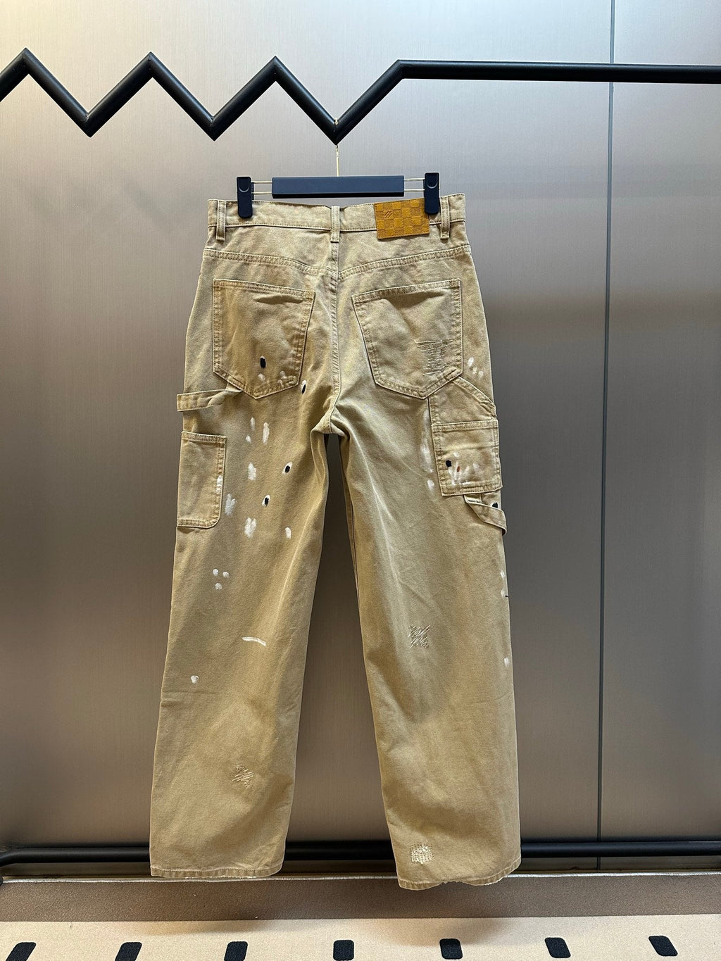 LV Painted Plain Jeans