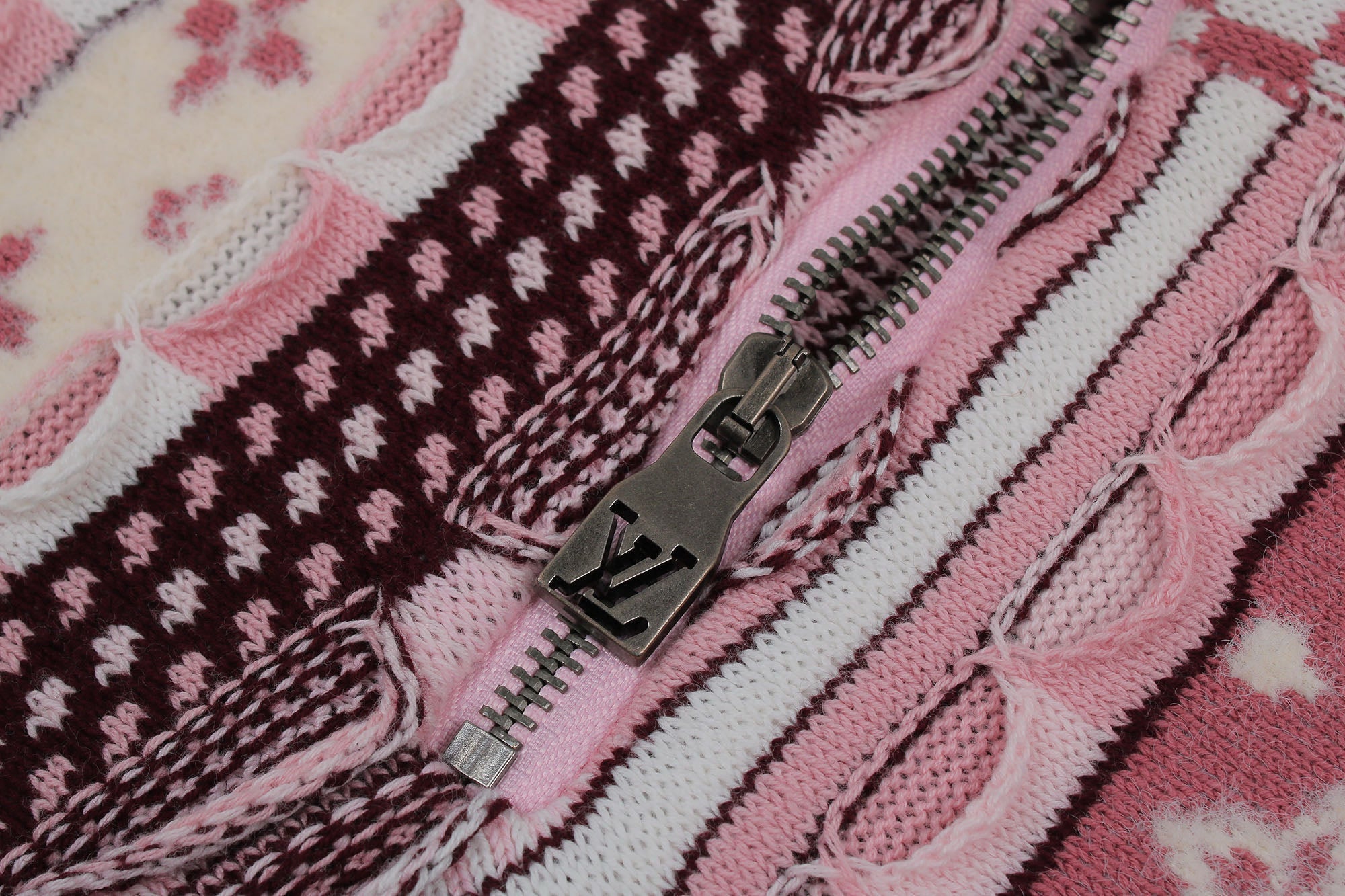 LV Nigo High-Neck Half-Zip Ethnic Style Sweater (Pink)