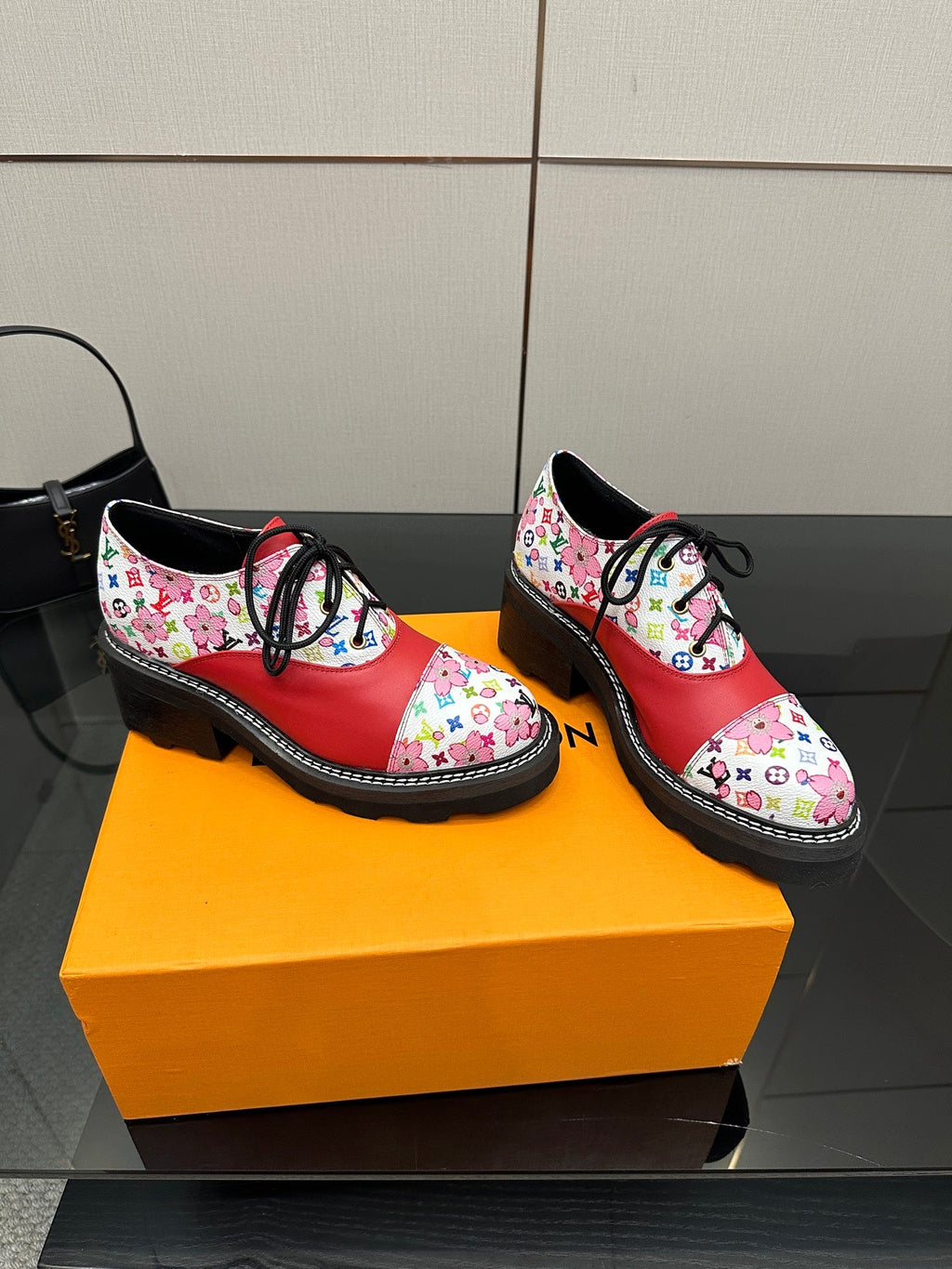 Women LV High-end Shoes