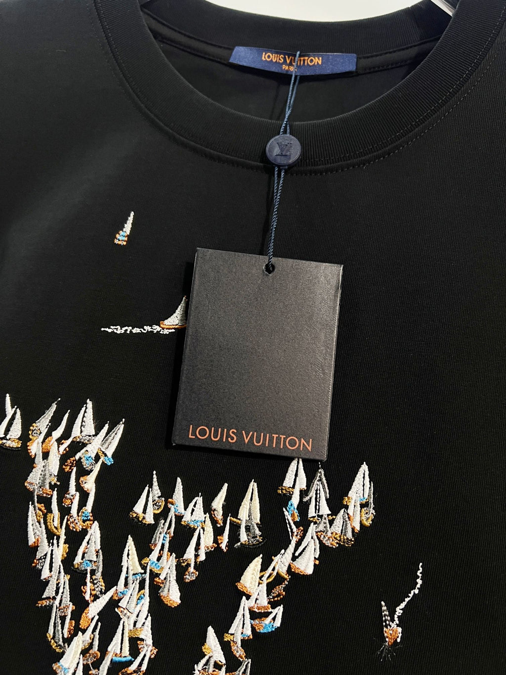 LV T-Shirt