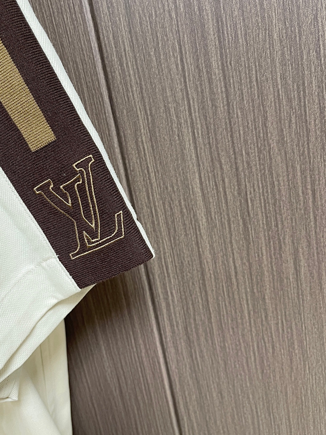 LV Short-Sleeve Sets