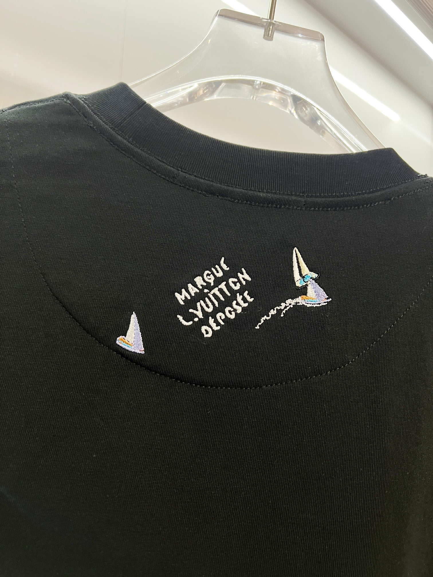LV T-Shirt