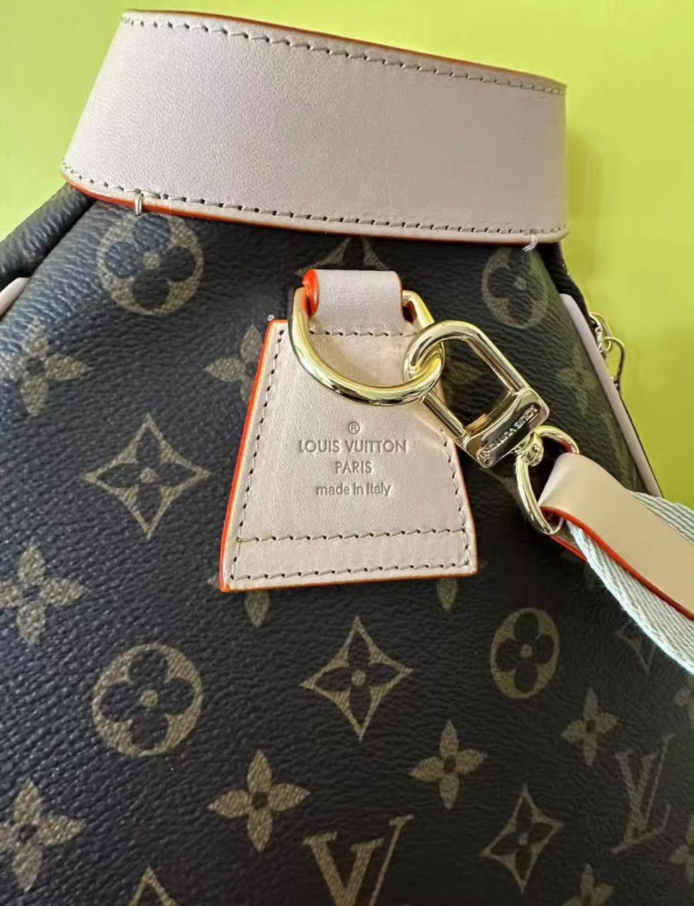 LV Suzanne Racket Pouch Monogram