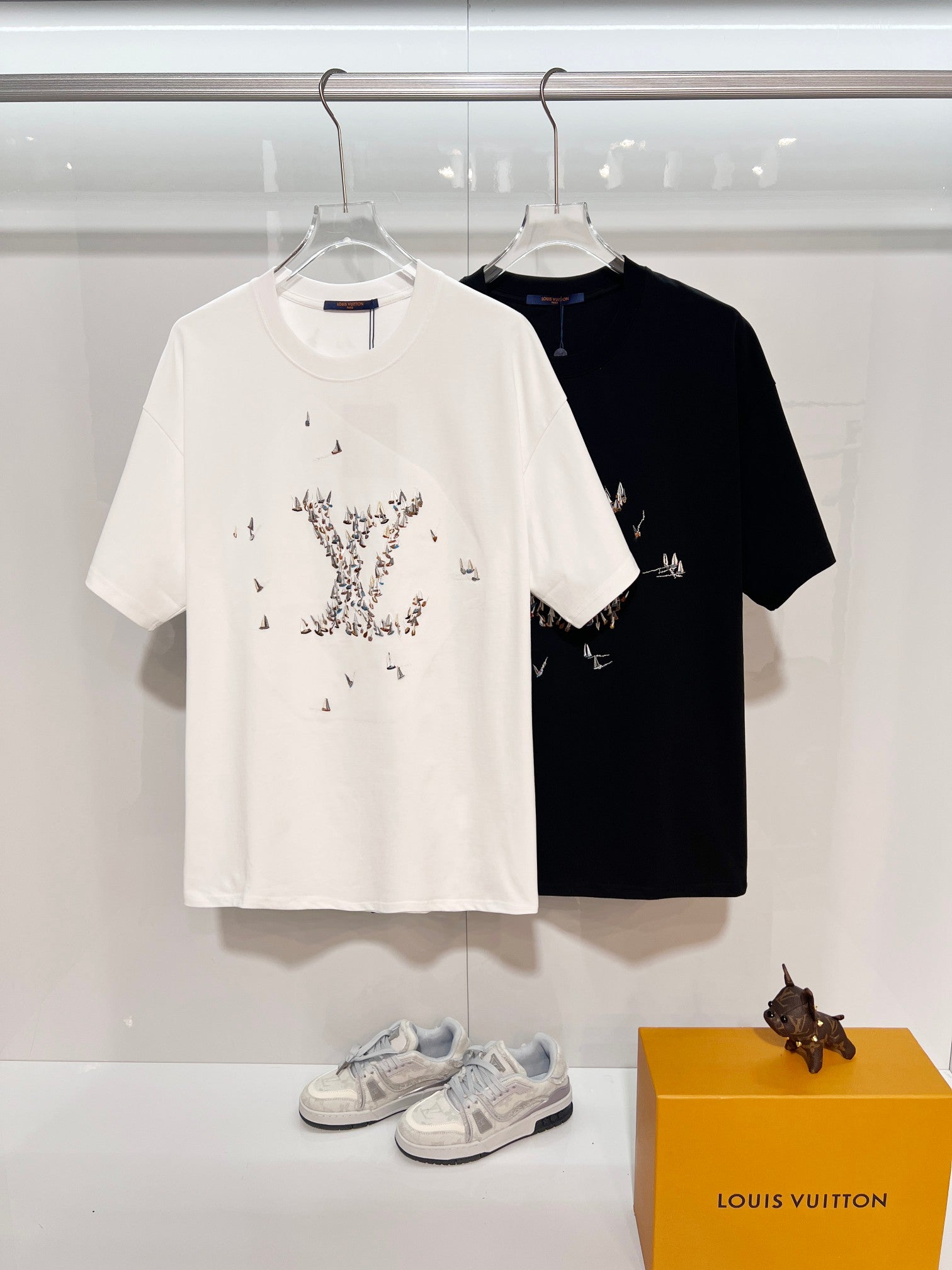 LV T-Shirt