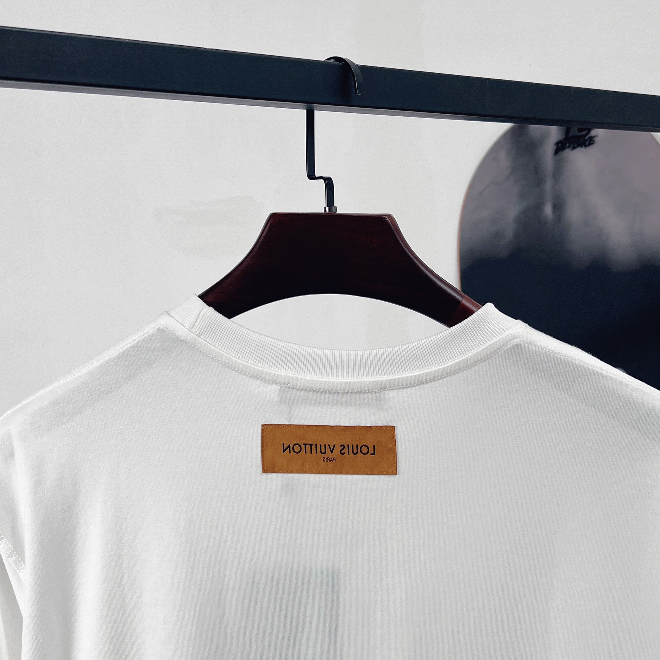 LV Embossed Embroidery Short-Sleeve T-Shirt